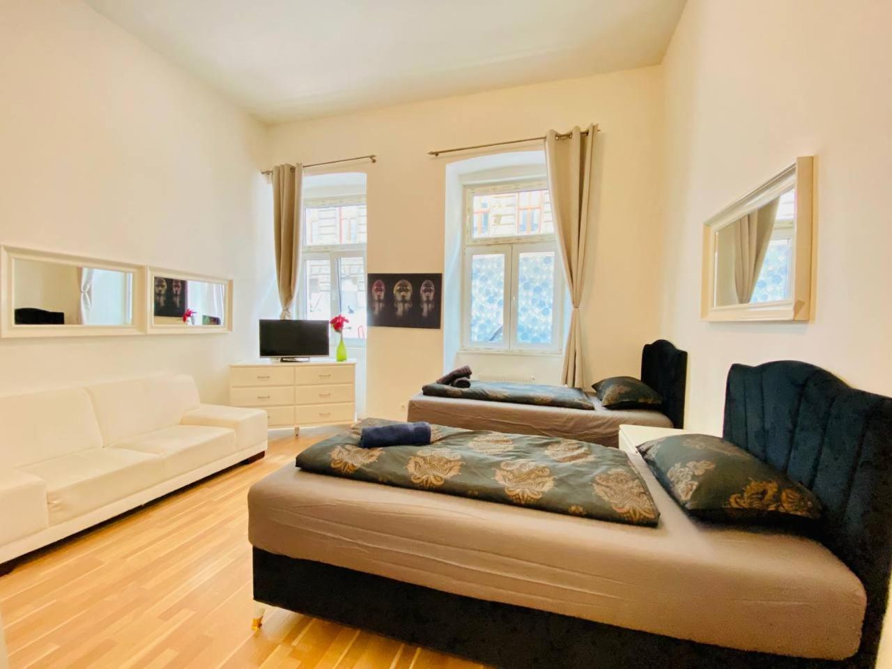 Cozy Studio Lg Apartment Vienna Exterior photo